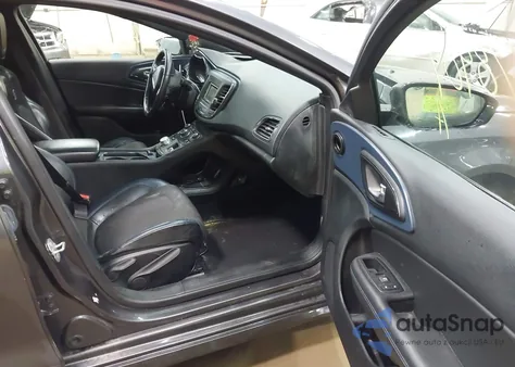 2015 Chrysler 200 S из США, поврежденный, VIN 1C3CCCDG8FN530584